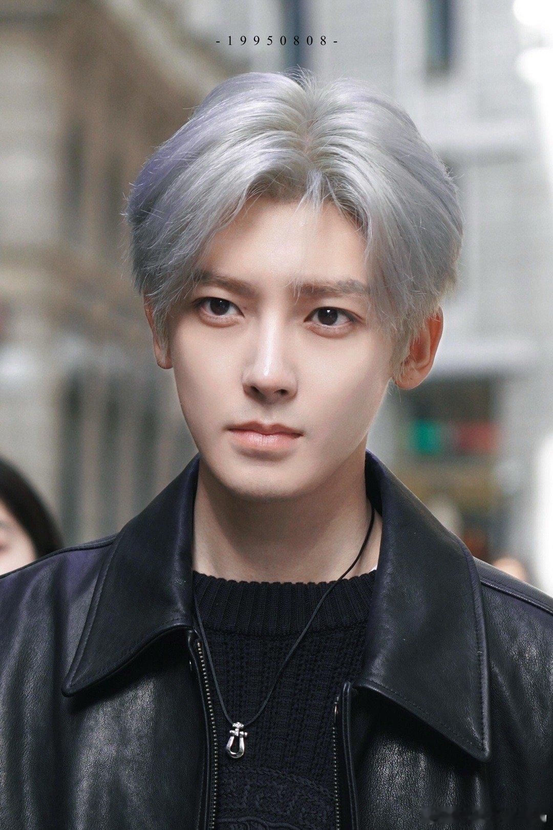 这居然是素颜？？论那些年我死哪去了系列！！太顶了太顶了！ 