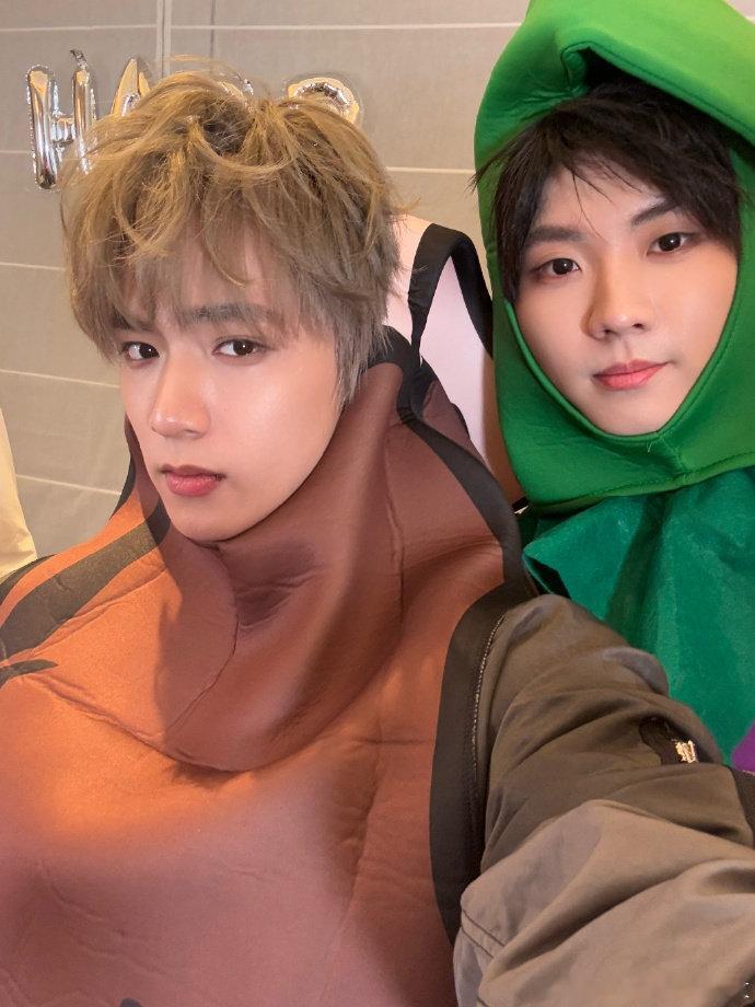 还以为刘耀文cos的蟑螂刘耀文cos火腿 刘耀文cos火腿 