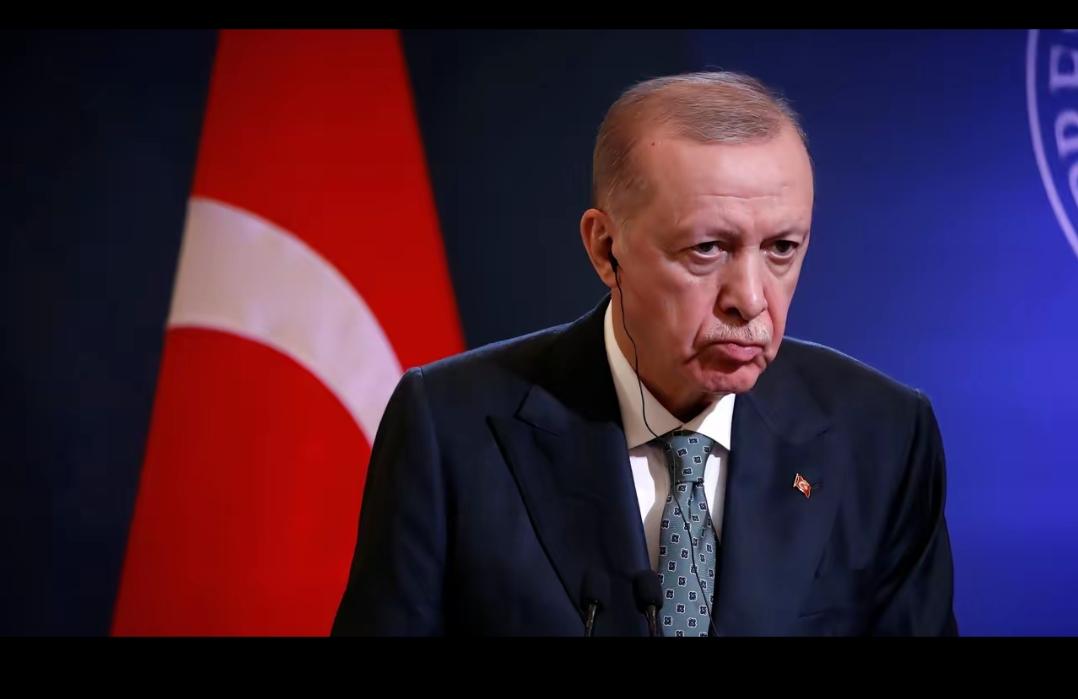 土耳其这波免签大招，可不是单纯的旅游福利，藏着实打实的双向奔赴智慧！
 
202