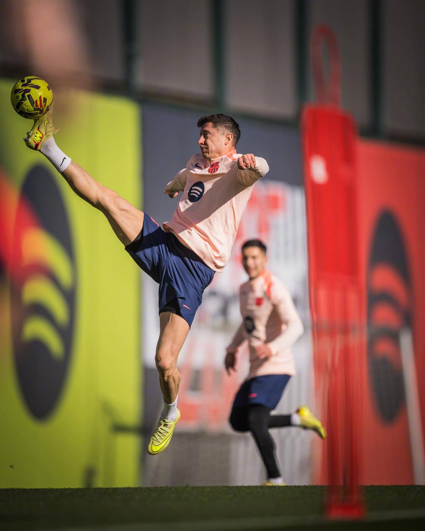 🦾在比赛日的边缘，所有的一切趋向好，很好，更好，最好👍🏻巴萨  🔴🔵F