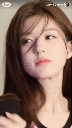 体感赵露思现在是不是商务地广最多的女明星了吧 ​​​