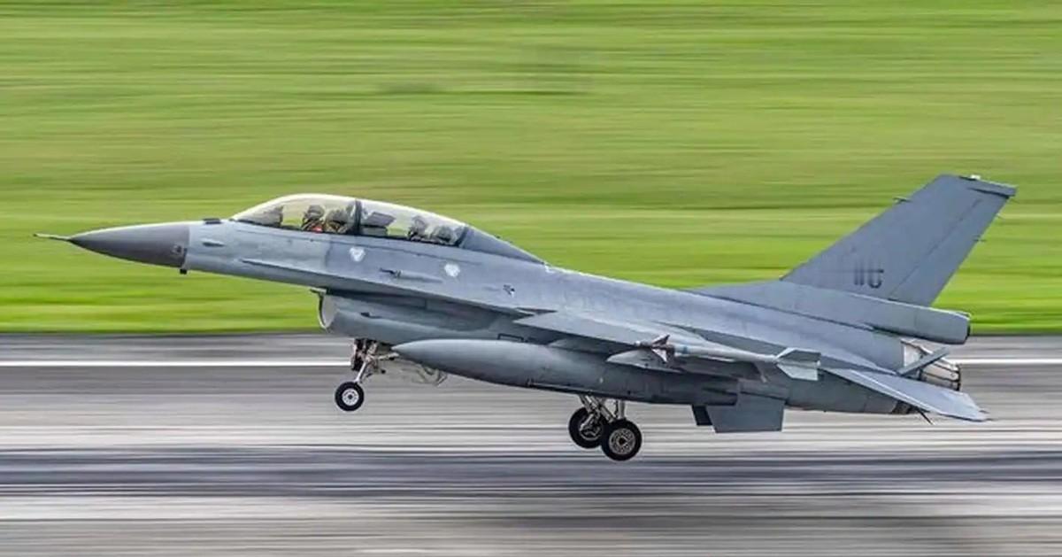 台湾F16在美国磨蹭试车，迟到的“王牌”，还能改变游戏吗？

台湾订购的F-16