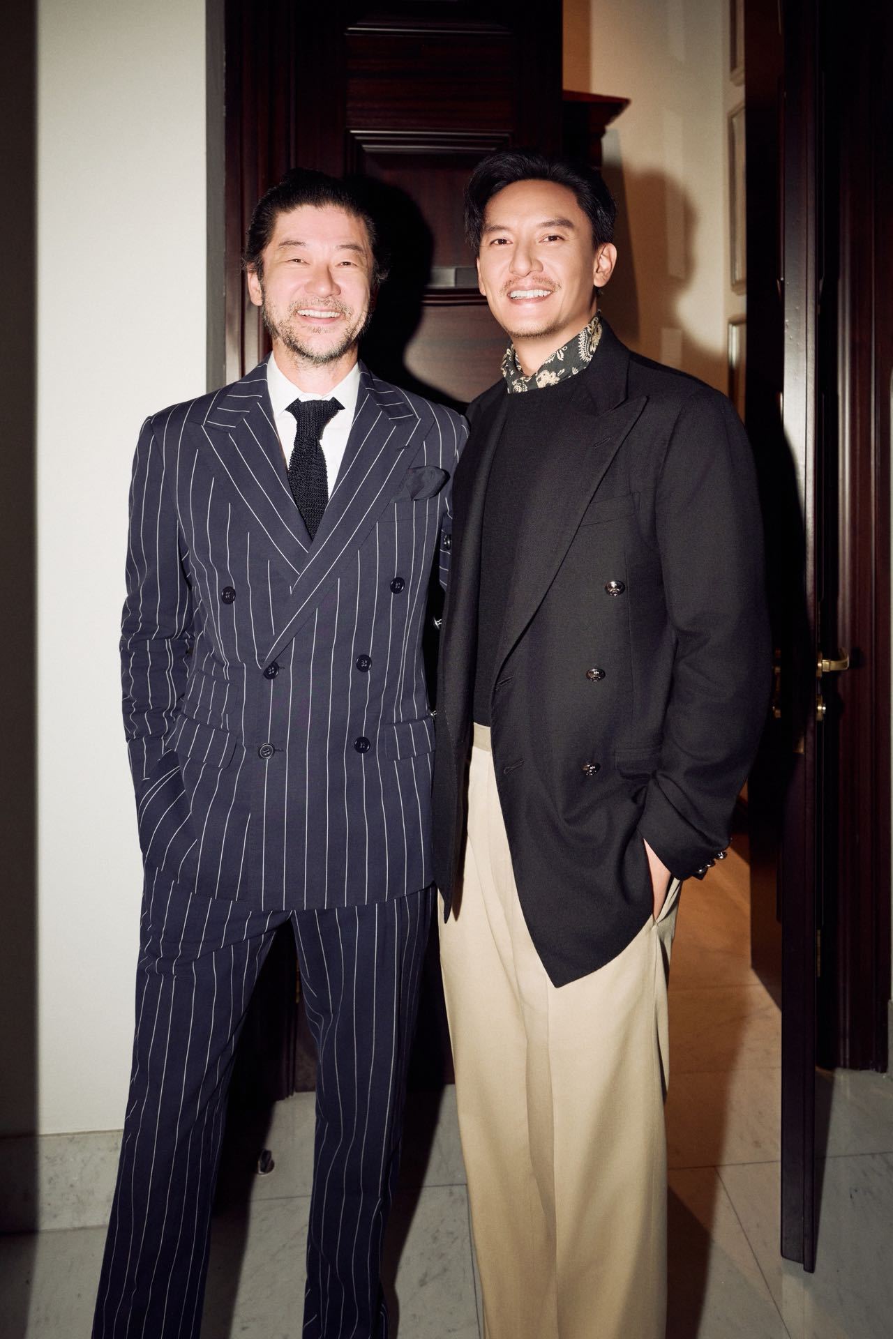 拉夫劳伦2027春季男装秀落幕，秀场之上利落裁剪，风格明媚的秀场look轮番登场