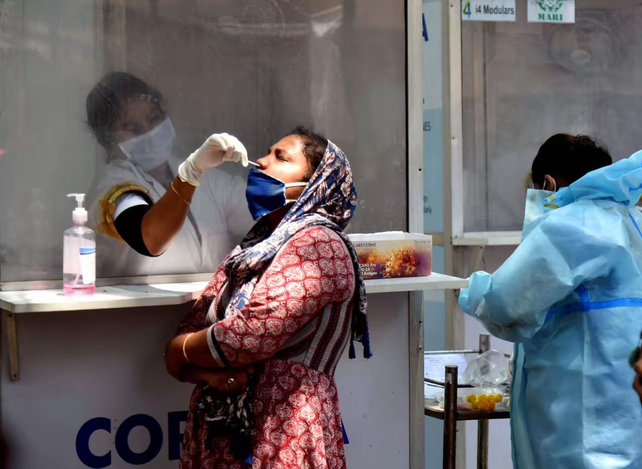 这是一场比核武器更安静，但比子弹更致命的“屠杀”！就在全世界还在盯着美国的政治闹