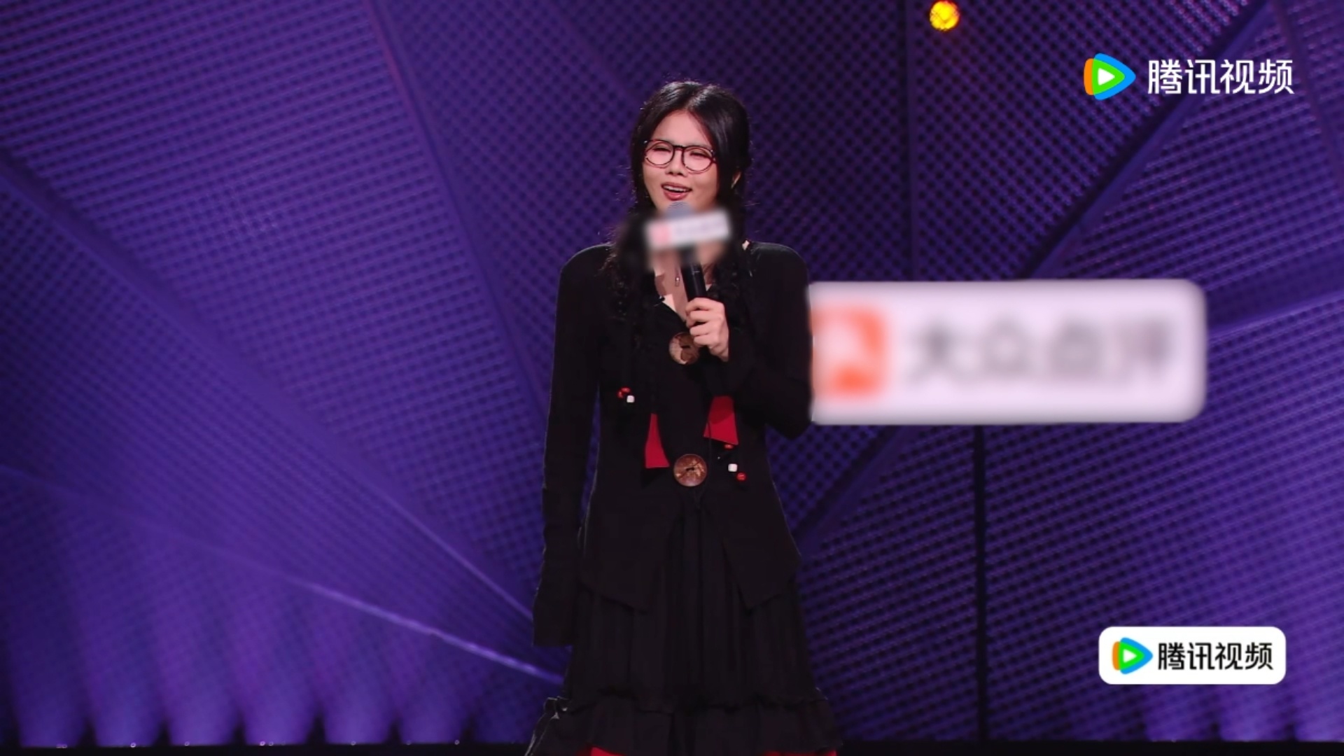 陈晓靖自曝被同行偷段子脱口秀和Ta的朋友们脱口秀圈内的隐性难题被摊开来讲，陈晓靖