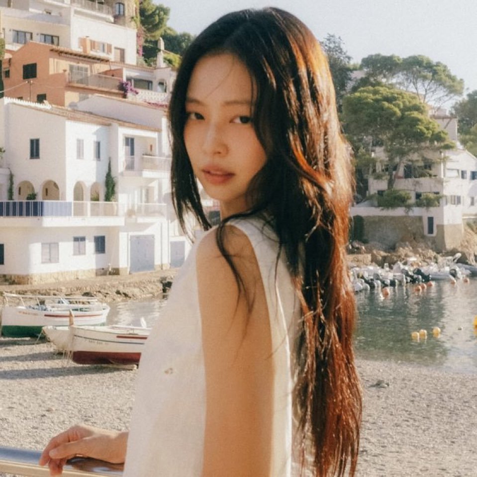 BLACKPINK 「Less than a Lover」本周Billboard