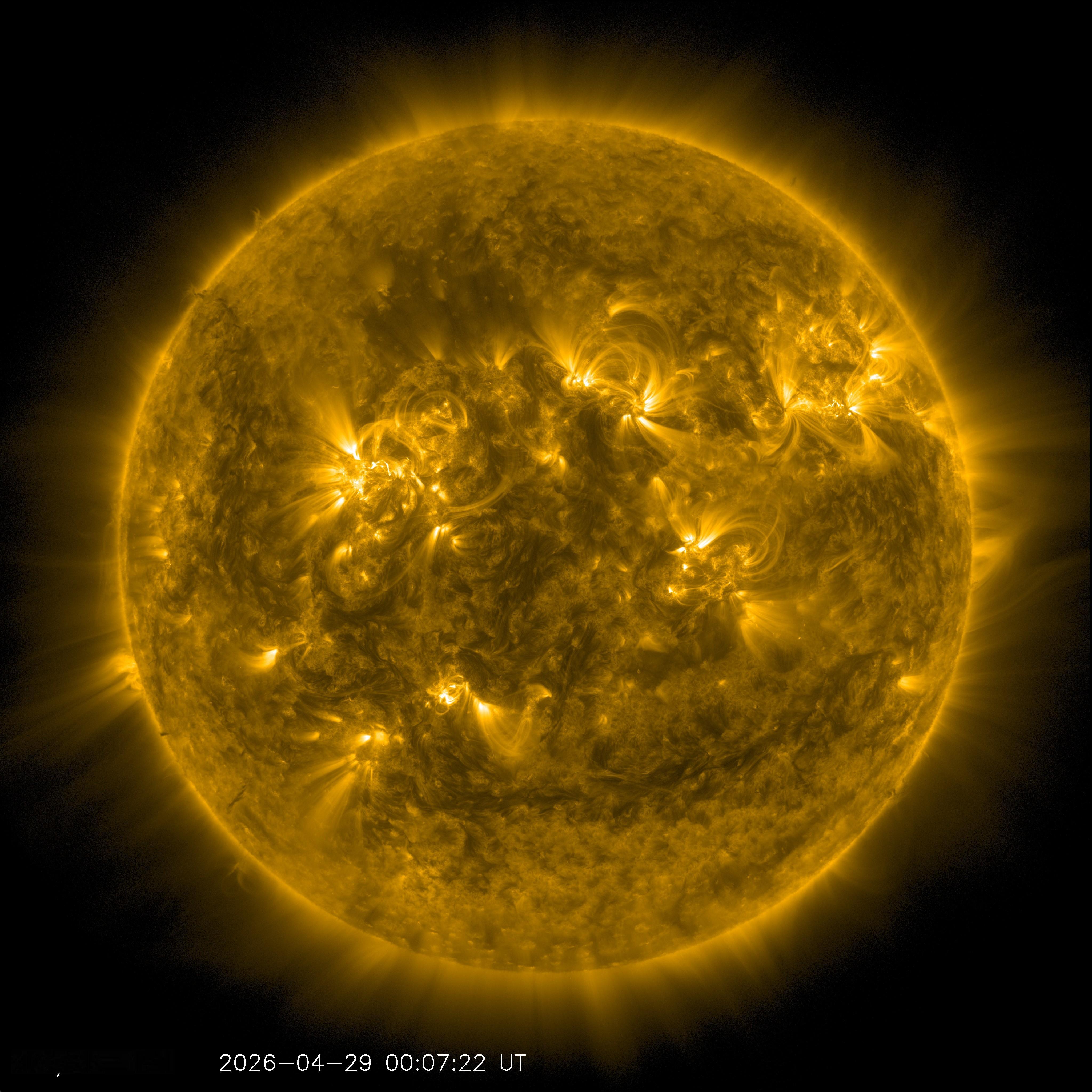 早安，今日的太阳。 