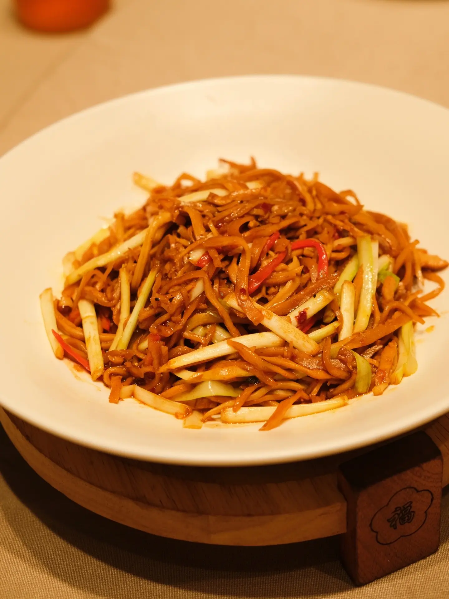 都说坡子街火 我倒要来看看那。