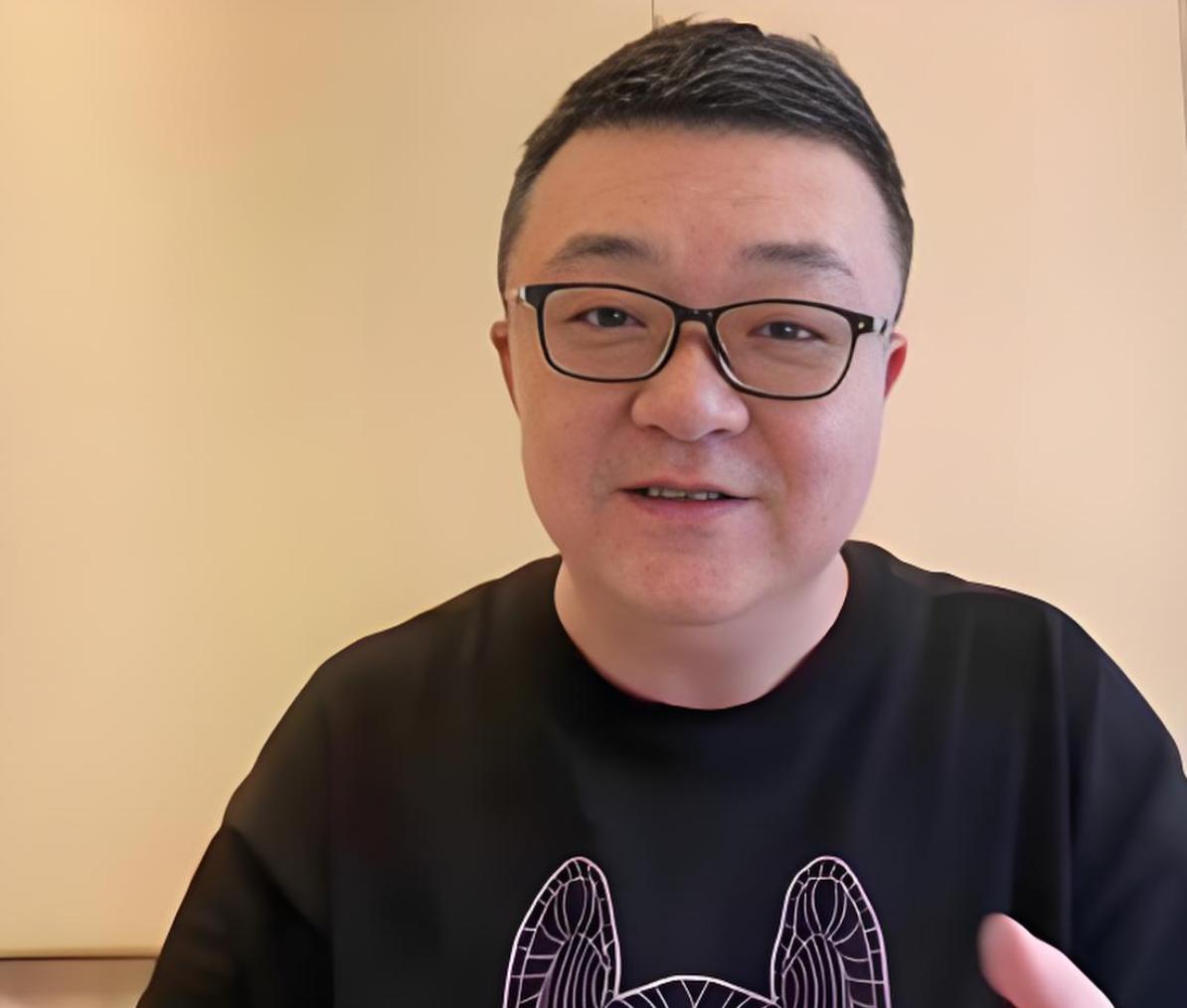尘埃落定，基利安年龄造假？董路给出了解答！
近期火热开赛的2034杯青少年足球赛