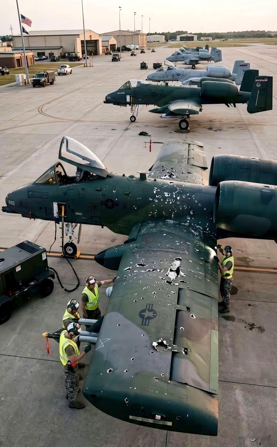 2003年伊拉克战场上的传奇。女飞行员坎贝尔上尉驾机执行任务时，遭防空火力重创，