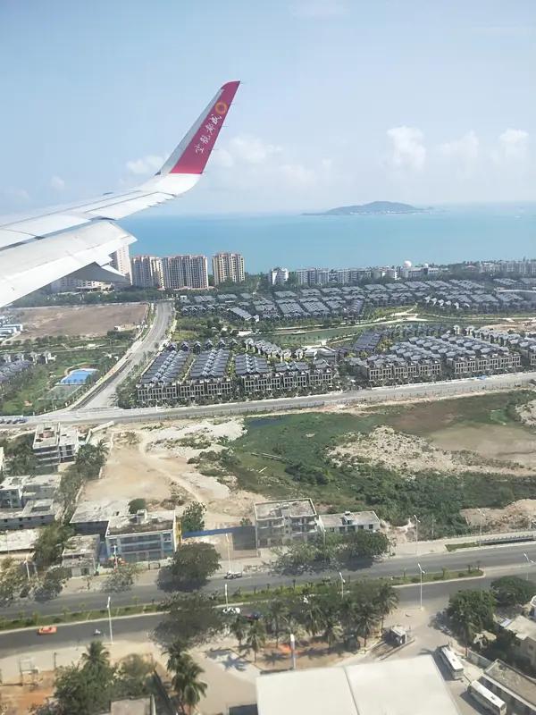 中国航空总人口超5亿，这可太有意义了。意味着航空市场潜力巨大，航空公司能赚得盆满