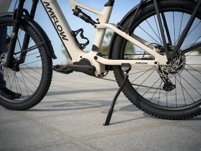 【Amflow TL Carbon 电助力自行车发布：搭载大疆 Avinox M
