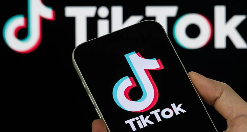 看到消息，TikTok不再满足于只做短剧的“播放器”，准备亲自下场制作了。它正在