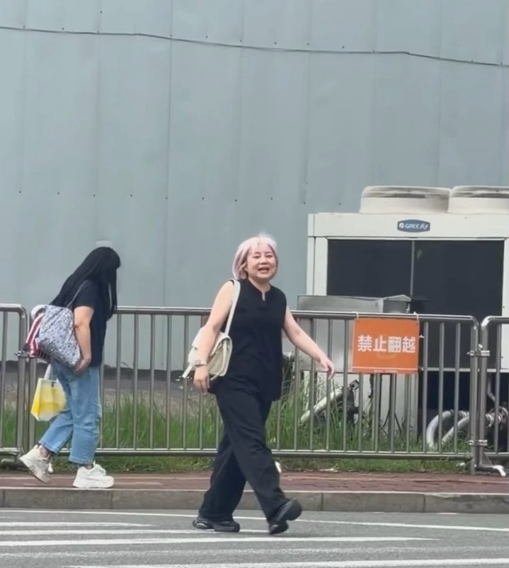 在沛慈组里能看到所有人…包括经纪人这句“不～可～能～！”我笑裂开了🤣🤣🤣没