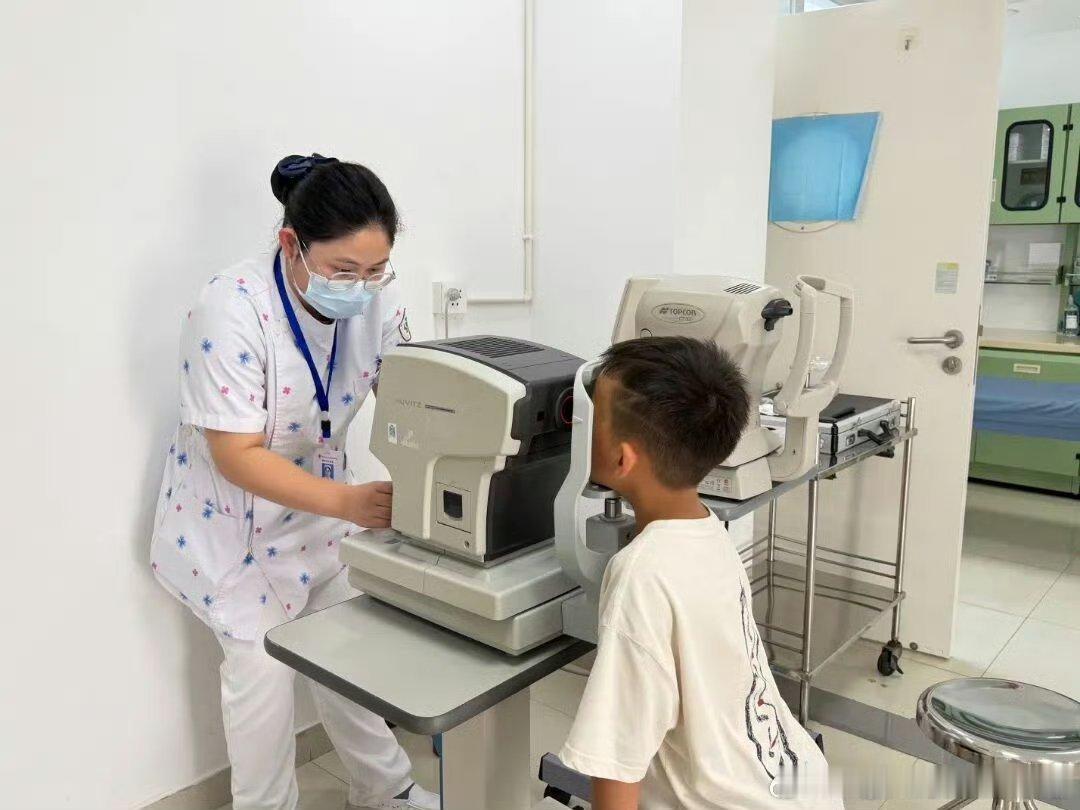 【台州路桥中医院解锁闯关式体检 】近日，路桥区中医院儿童健康全流程管理中心开展预