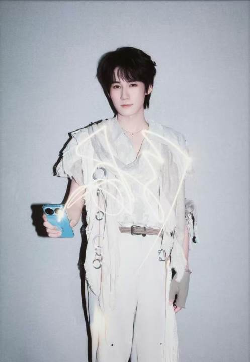 时团光绘签名像画符时团签名各有各的潦草你们光绘怎么各有各的潦草哈哈哈哈哈 ​​​