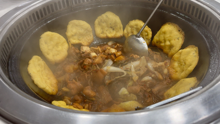 今天中午去吃了地锅鸡（中午没发出去