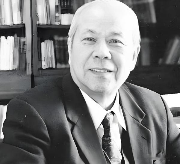 1986年3月，72岁的对外友好协会副会长周而复，因参观靖国神社，被开除党籍。面