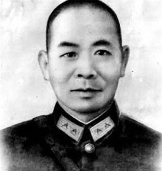 周恩来曾唯一看错的一位人物，正是这个人亲手断送了收复台湾的关键历史机遇，令人遗憾