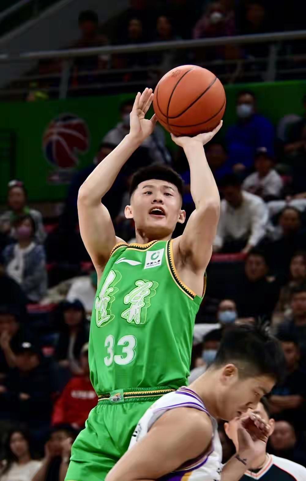 经历了许多波折，但大学生状元王岚嵚终于如愿，可以回山东家乡球队效力了。山东高速将