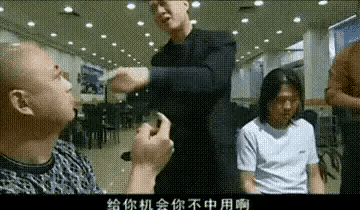 煮豆燃豆萁，豆在釜中泣。裁判来帮忙，自己不争气！国际米兰意甲拉齐奥1比0ac米兰