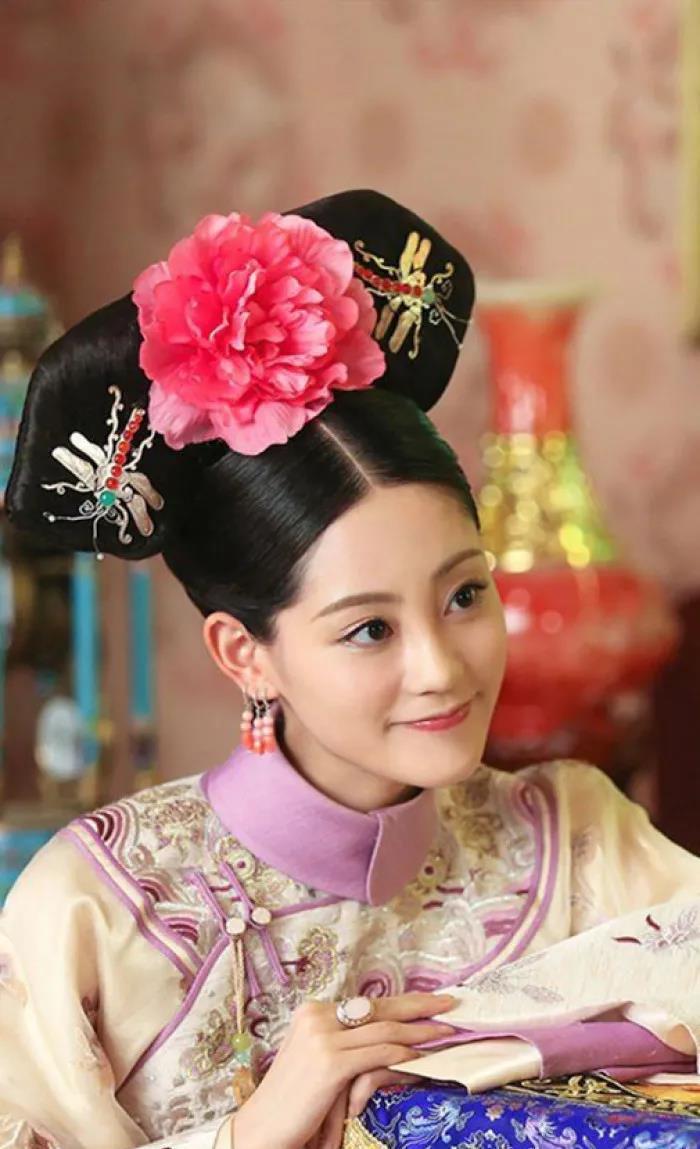 公元1722年，端柔公主被雍正下嫁到蒙古科尔沁，但是端柔公主却不想出嫁，她大闹三