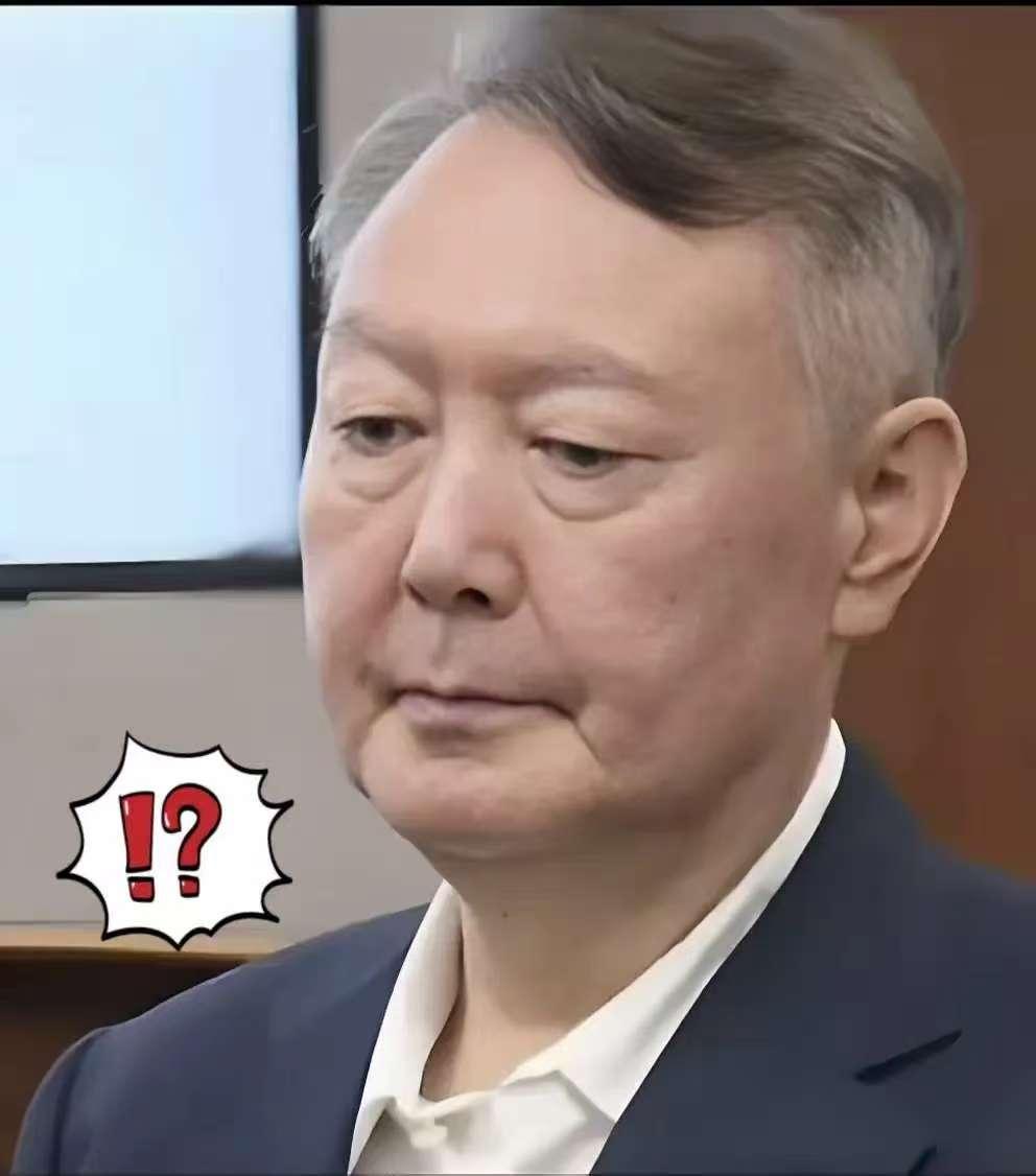 最新消息，最新消息！
韩国宣布了！
  9月26日，韩国前总统尹锡悦来到首尔中央