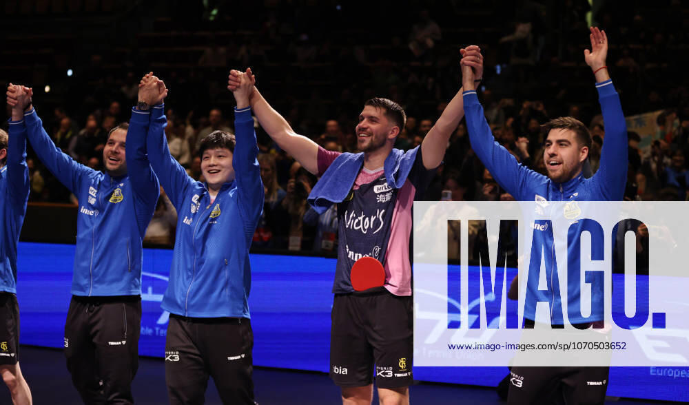 樊振东 一见倾心，岁岁欢喜，你的专属壁纸限定 