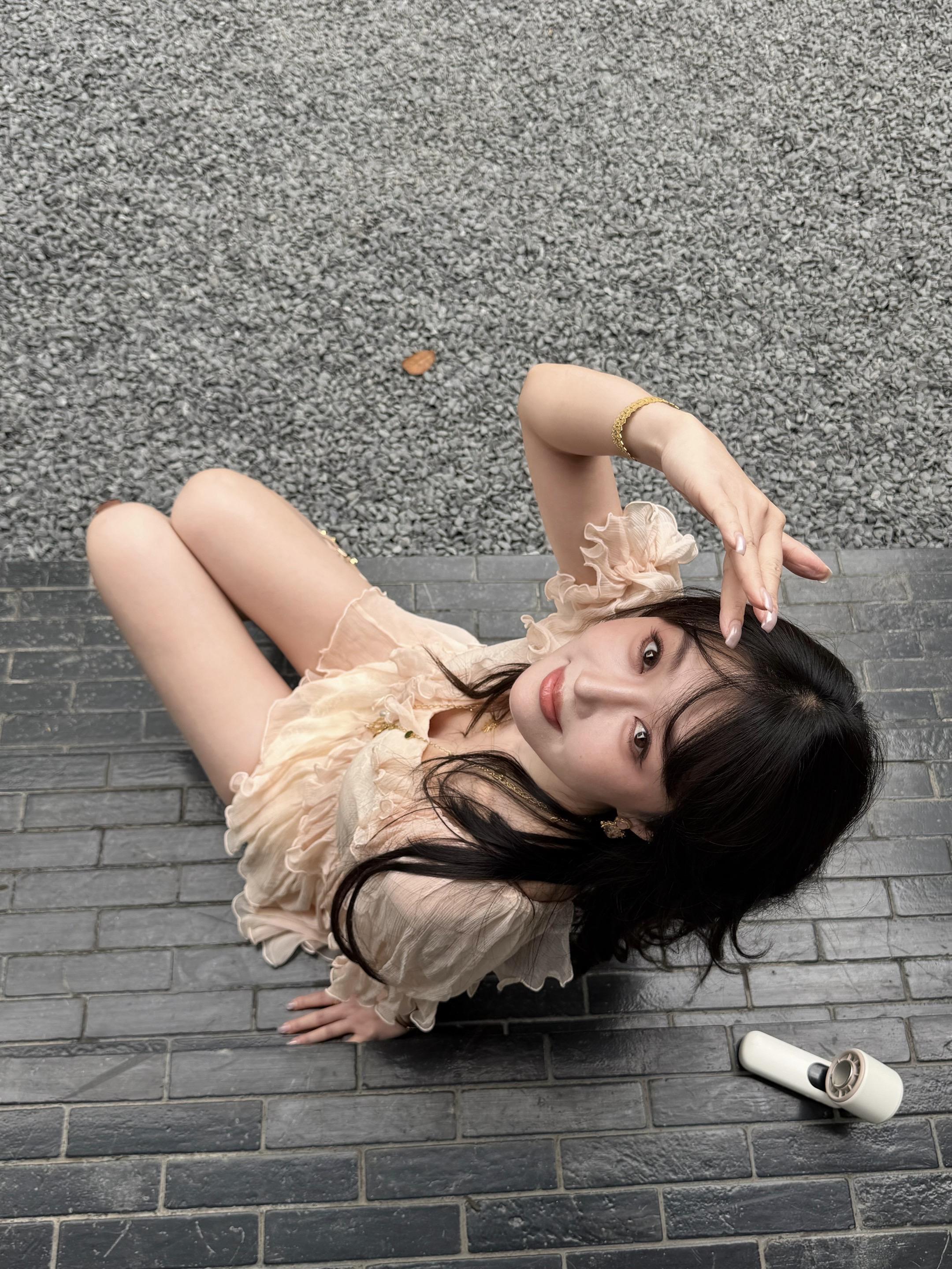 温柔只给意中人，分寸留给局外人