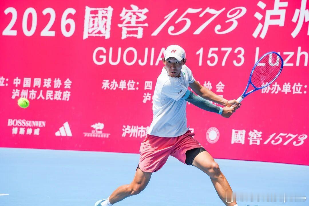 🇨🇳泸州M25男单1/4决赛🇨🇳崔杰对手退赛，晋级四强！！11 个人出战