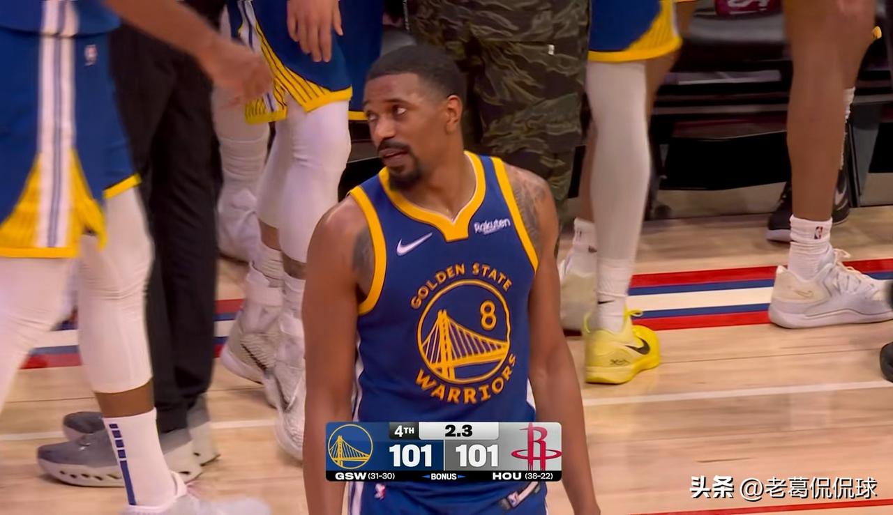 勇士大将梅尔顿终于回归正常了！在今天勇士客场以115：113击败火箭的比赛中，梅