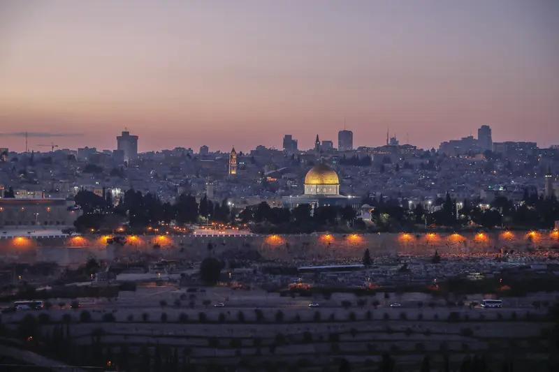 快讯！以色列又开始在巴勒斯坦抓人
据巴勒斯坦囚犯信息办公室16日表示，自15日夜