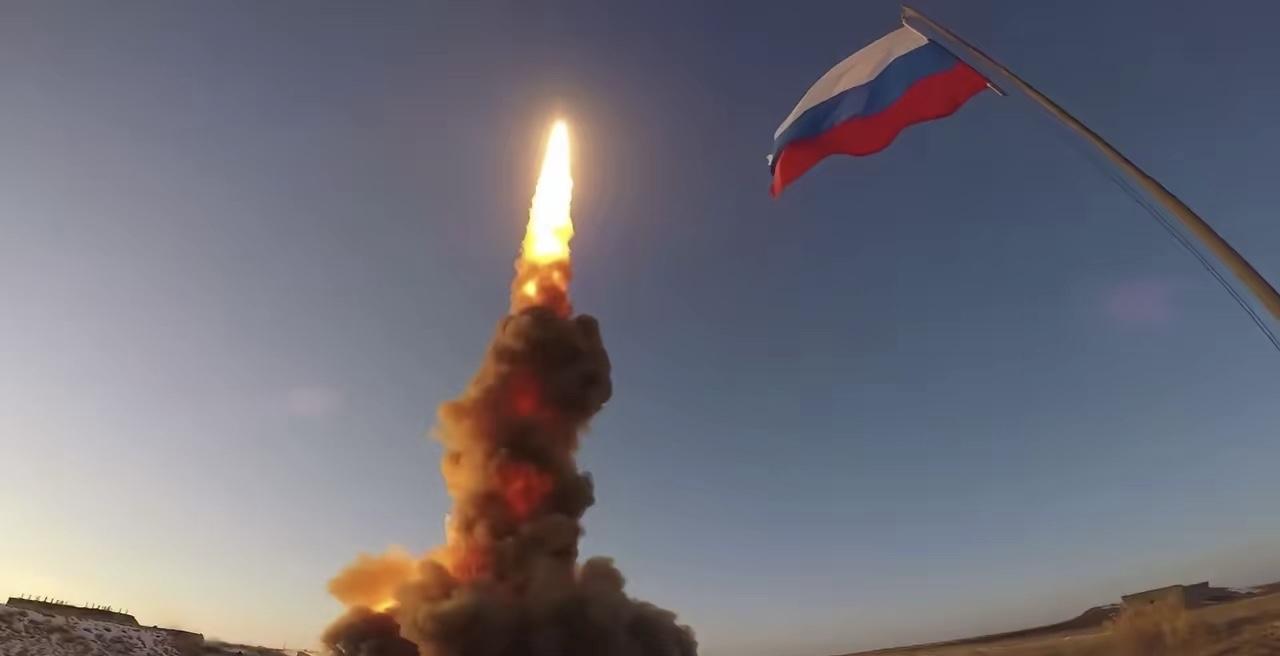 俄罗斯不是“打不起”，而是懒得用真货！普京的决定出人意料：高超声速导弹照常发射，