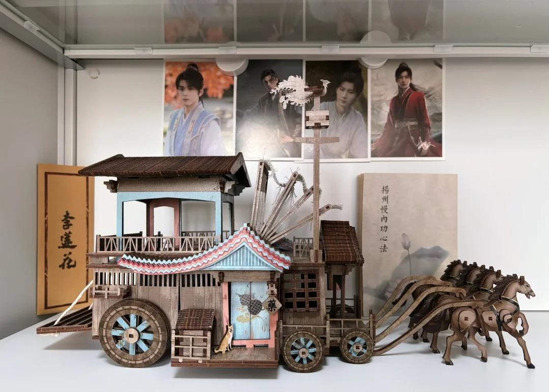 莲花楼完工啦
莲花楼李莲花 成毅
满满的成就感，功夫不负有心人啊[偷笑]