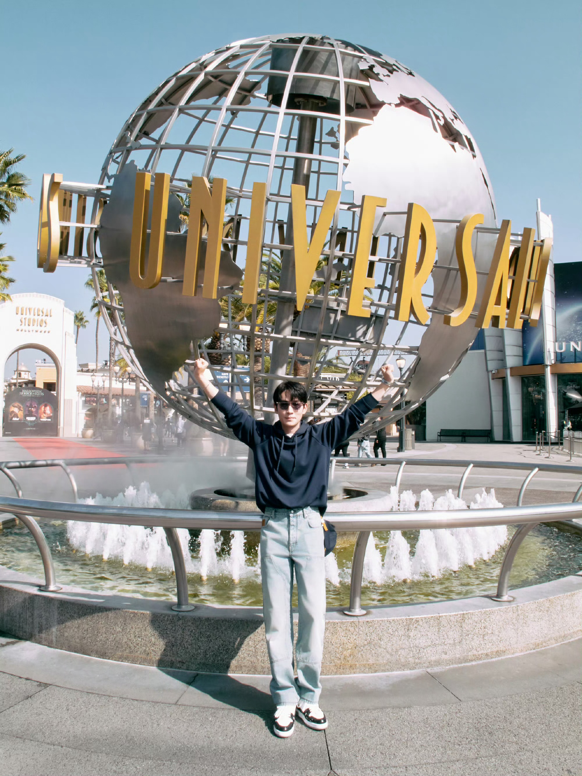 可爱又有趣的灵魂大帅哥朱一龙要开心快乐每一天！ 