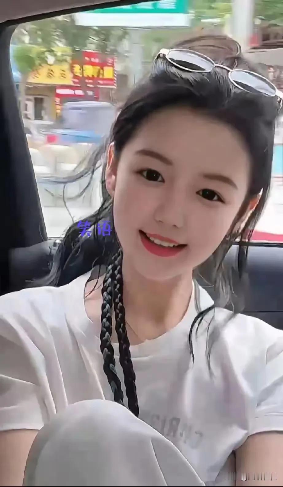 如果无法共鸣，那就选择独行！
坏情绪不该属于你，你这么好看应该多笑笑。
人生何其