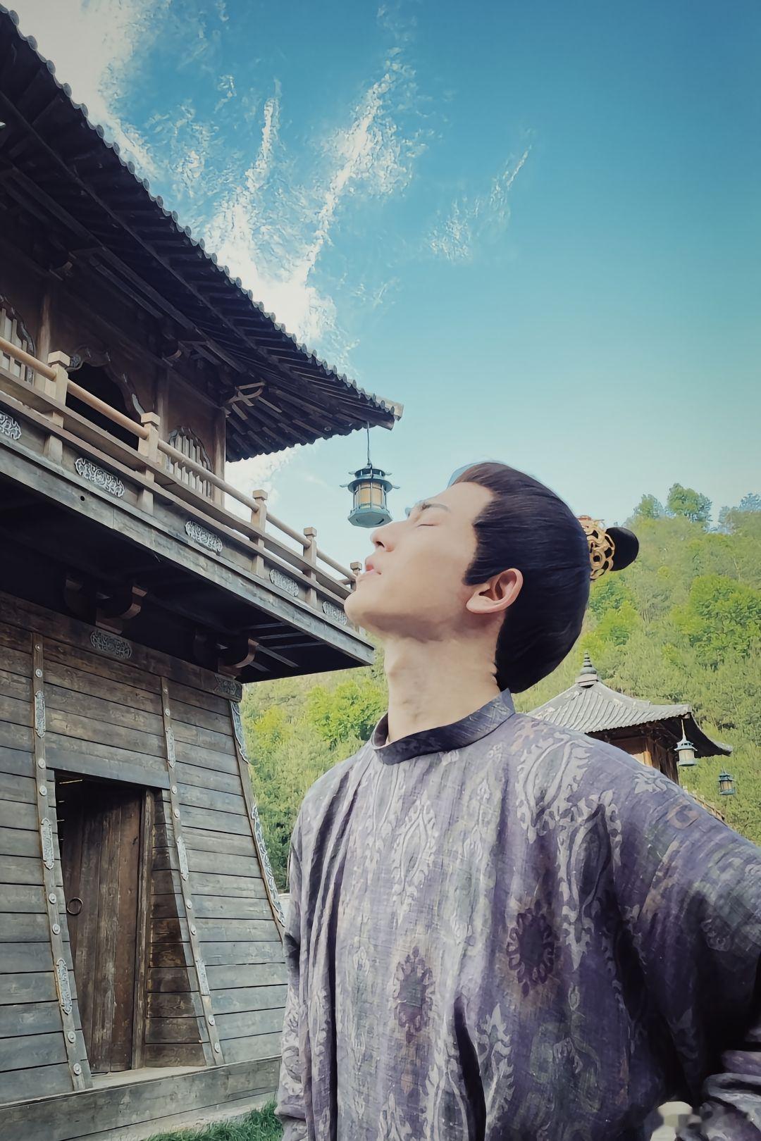 张凌赫的红包 哥你二百块花的太值了 长珩仙君那张至今是我白月光 俺们长生花能有未