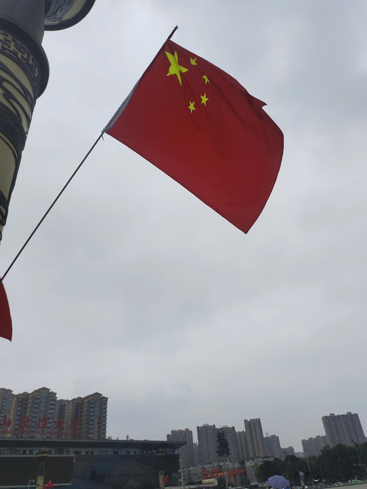 不要说话,用你们家乡话怎么说?
      我老家在川北一个小山村，用家乡话说不