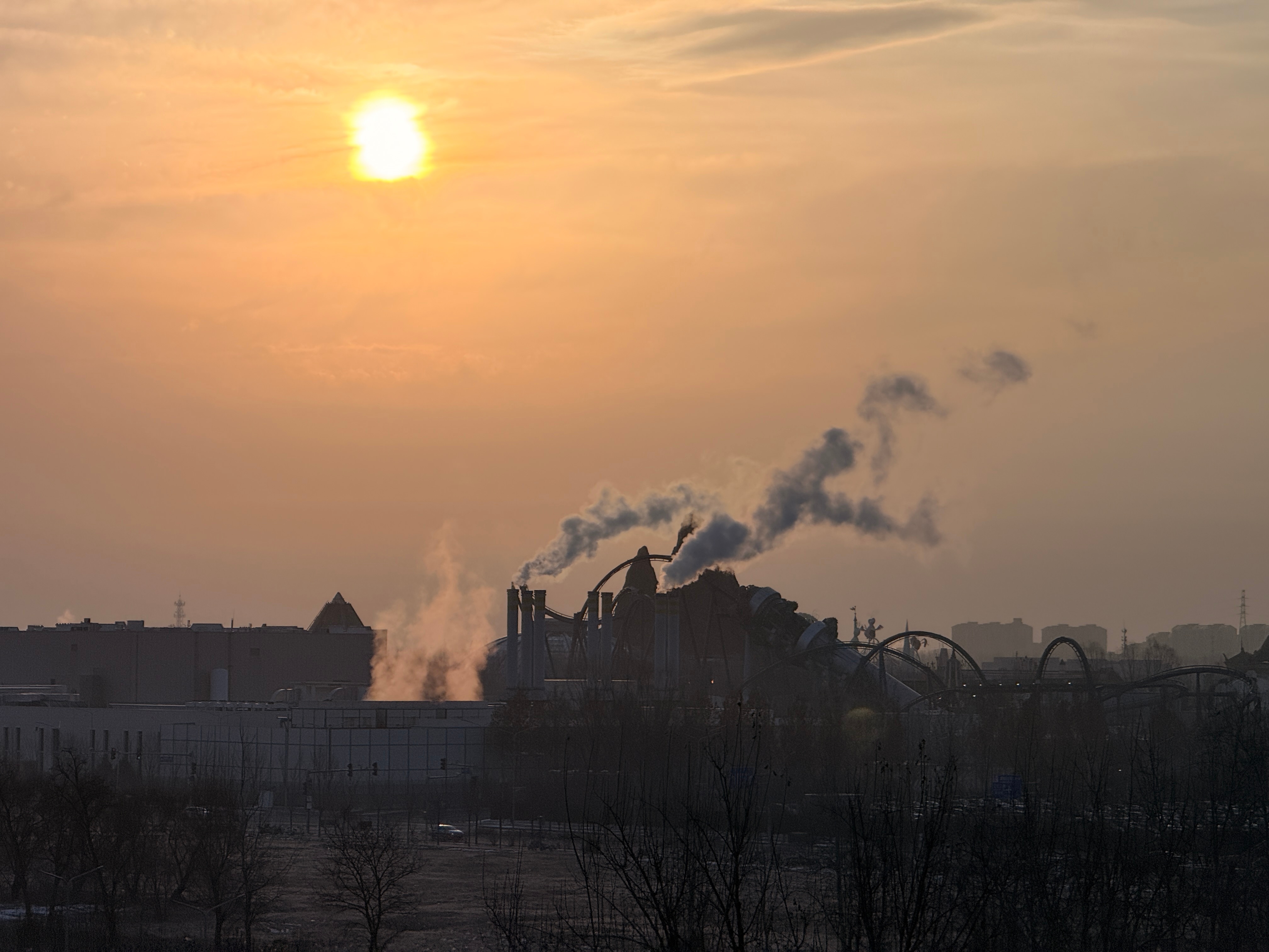 元旦请3休8咱是元旦零休元旦休息别人三天我们出差三天