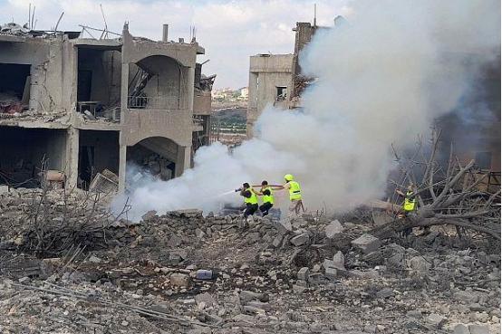 这让人看着太难受，黎巴嫩连遭十几天轰炸，上千人没了性命，百万人流落街头，满是心酸