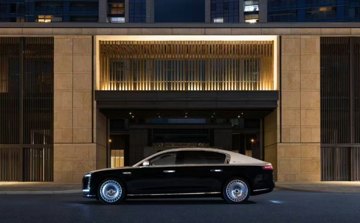 尊界S800第10000台下线牛啊，这个价位，这么短的时间 