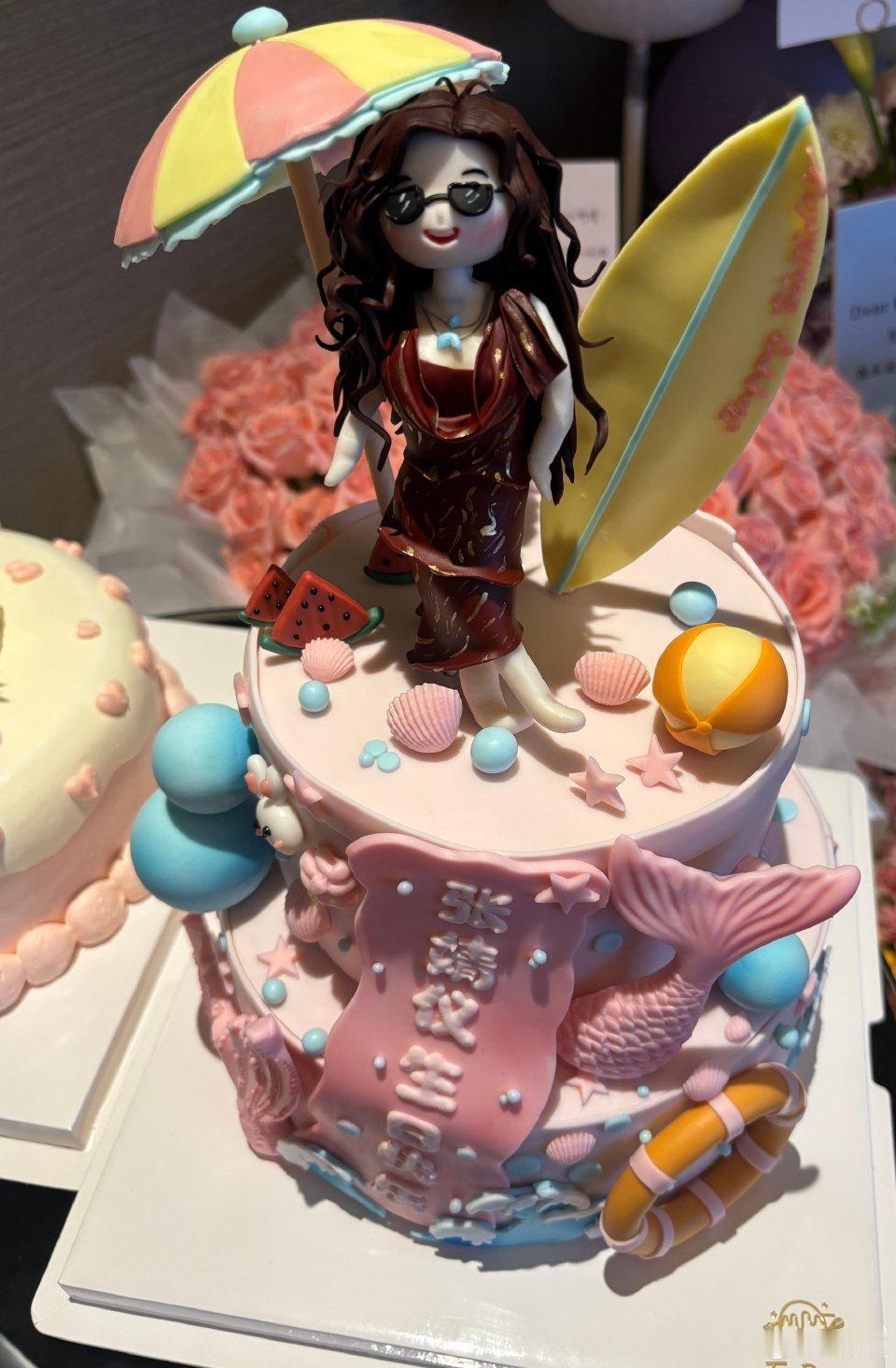张婧仪26岁好多花的一天张婧仪生日好多花 生日好多花好多花～ ​​​