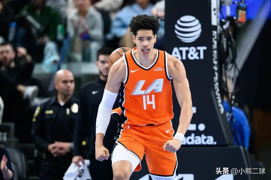 噩耗！快船官宣尼德豪泽赛季报销，球队内线再遭重创

北京时间3月6日，洛杉矶快船