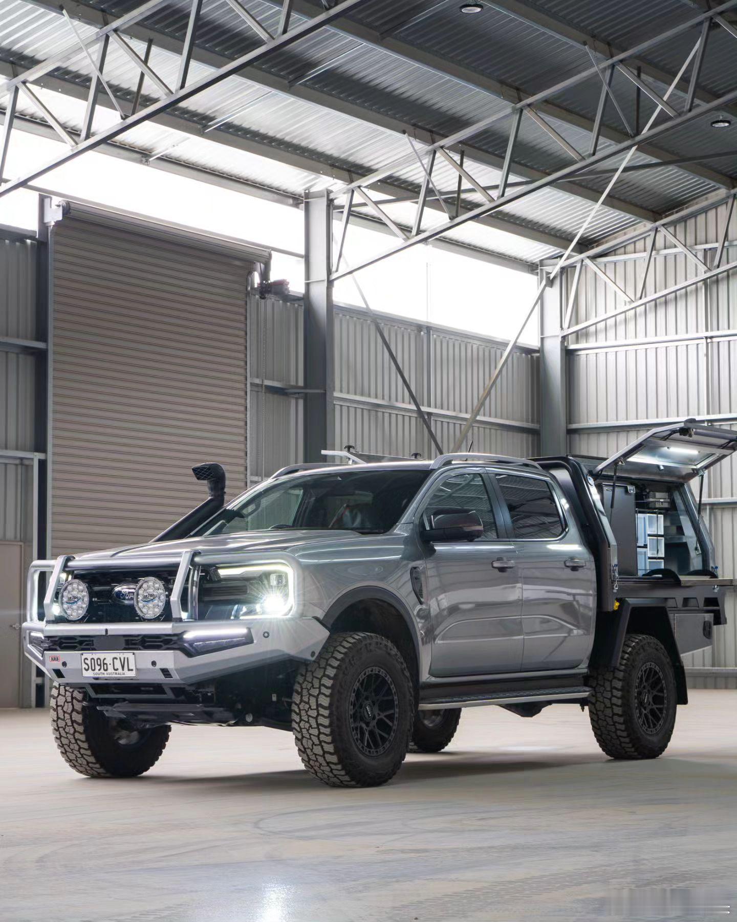 #越野车[超话]# Ford Ranger#全新一代福特游骑侠ranger##福