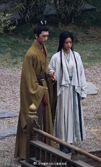 楚乔传2路透，这也太让人期待了！黄杨钿甜曾在第一部饰演幼年楚乔，这一次"从小演到