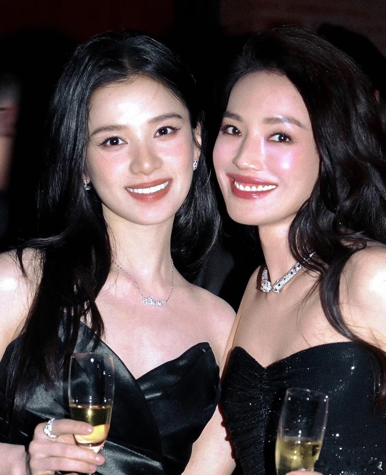 够大气，这个同框谁都不输 ​​​