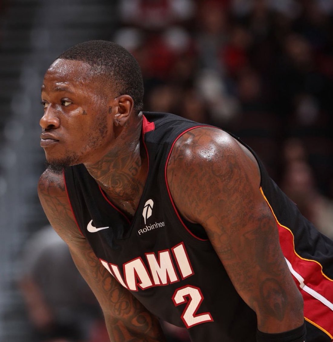 Shams：黄蜂将一个2026年次轮签送到热火，以补偿热火在罗齐尔交易中的损失。