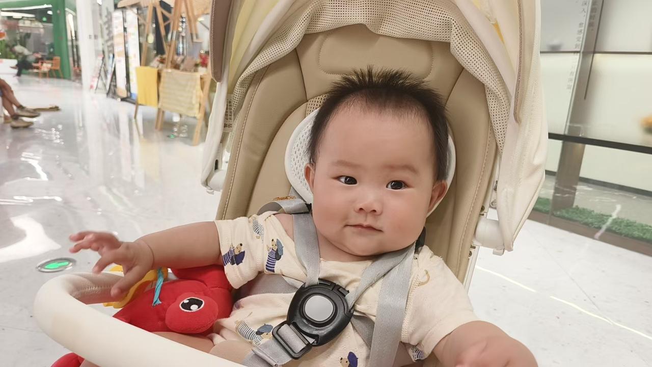 哈哈，来超市蹭蹭空调！！！
