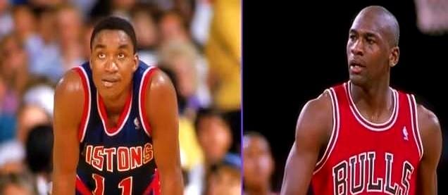 “微笑刺客”托马斯又开火了！这次直接对准了乔丹。

他在节目里激动地质问：“你们