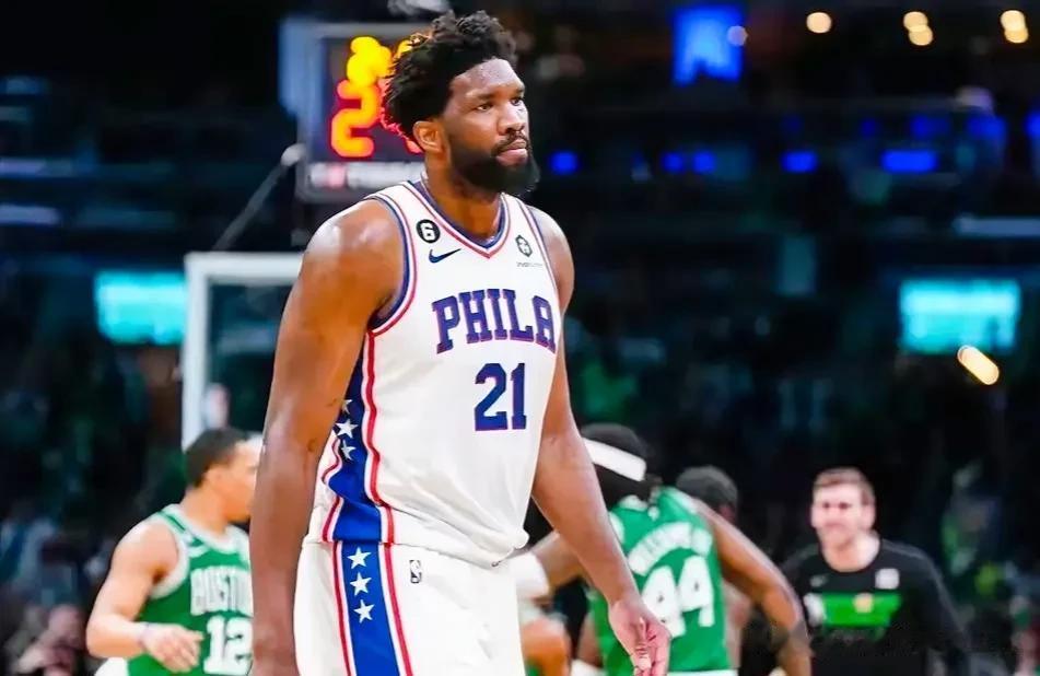 #76人那些事# 
北京时间9月21日NBA76人队中锋球星恩比德接受记者采访公